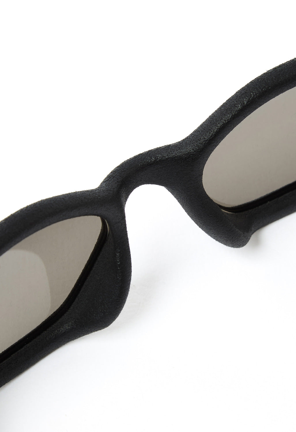 Abicsi Pin Sunglasses - Black / Brown