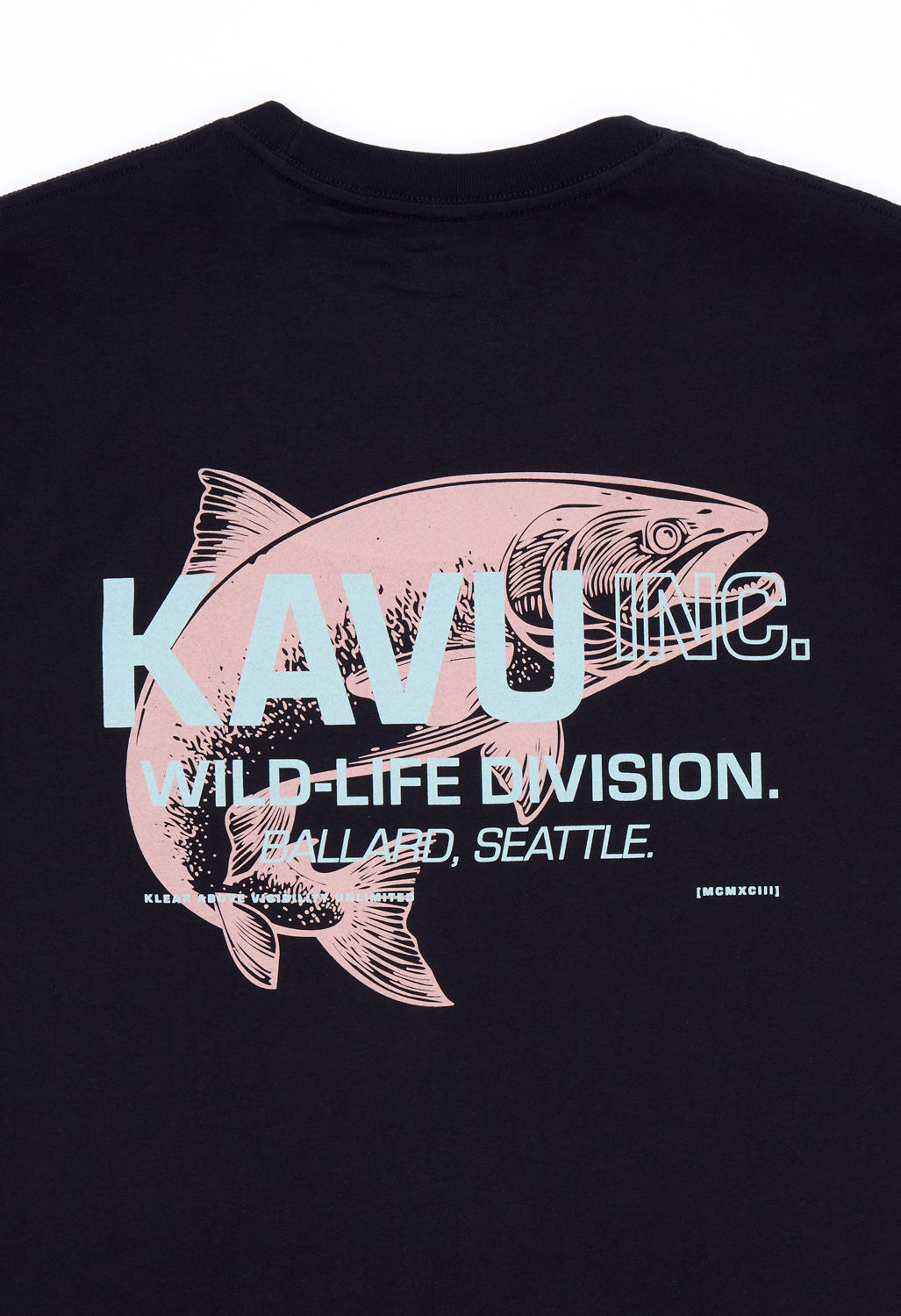 KAVU Men's Wild Life T-Shirt - Nautical Navy
