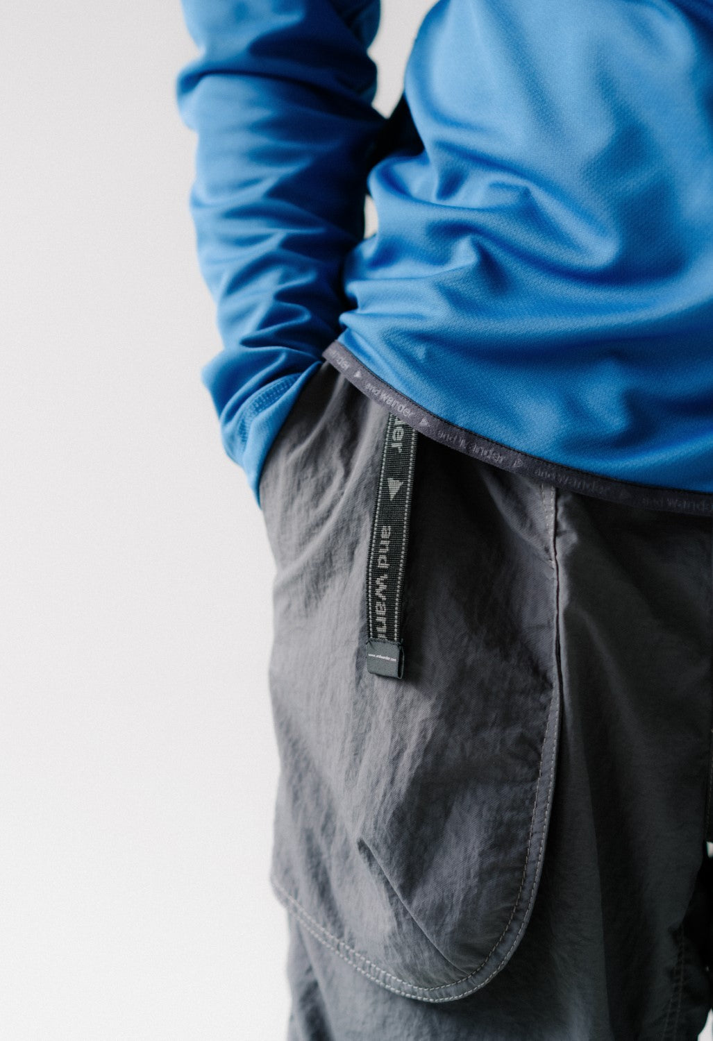 and wander Dry Jersey Raglan Long Sleeve Tee - Light Blue