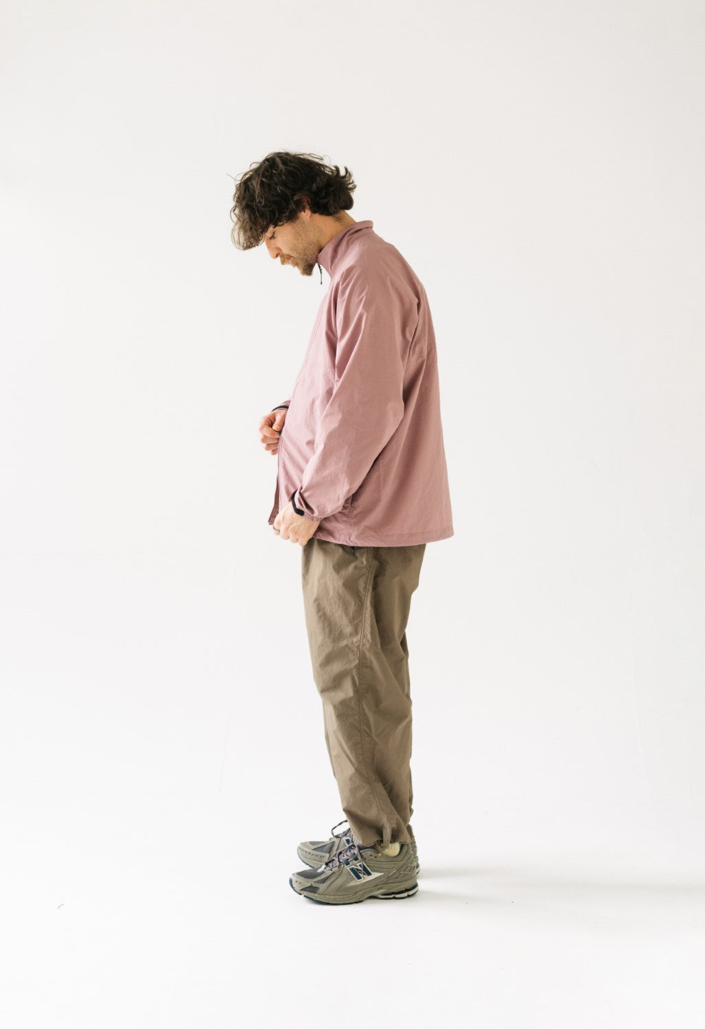 Goldwin Men's Wind Light Easy Pants - Desert Taupe