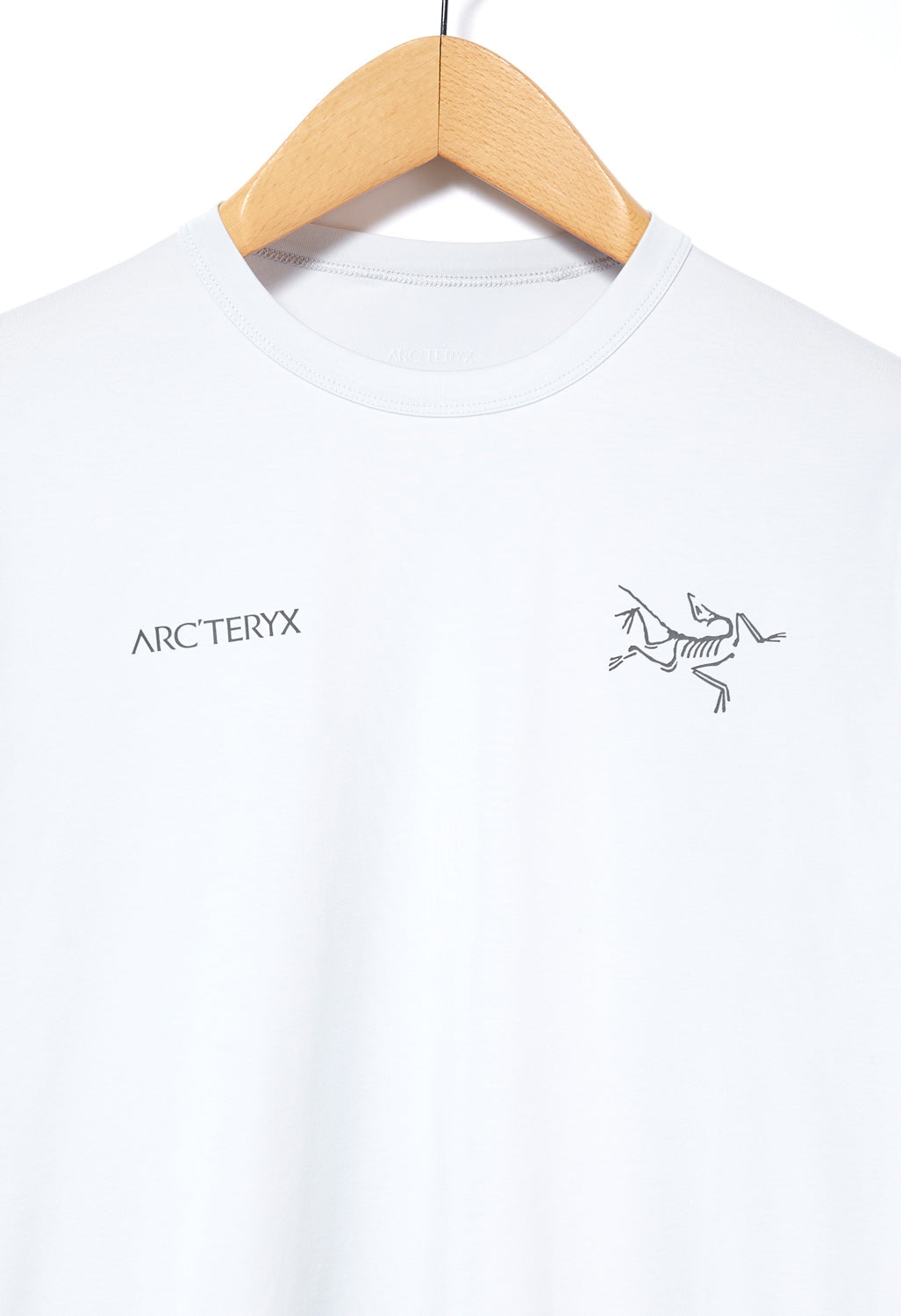 Arc'teryx Men's Captive Split T-Shirt - Atmos